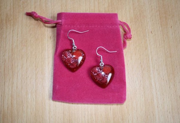 Red hearts earrings