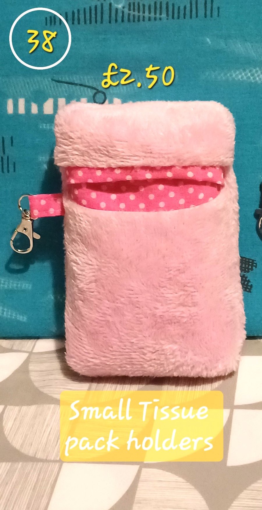 Tissue pack holder 