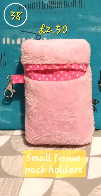Tissue pack holder 