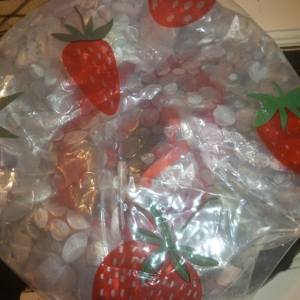 Luxery Strawberry Shower Cap Lge Size Fully Waterproof Frilled Silk Ribbon Edge