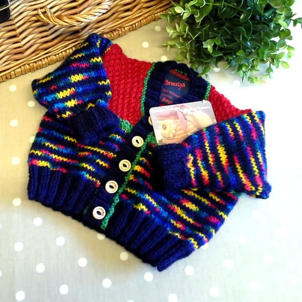 Unisex Baby Hand Knitted Cardigan  3-6 months