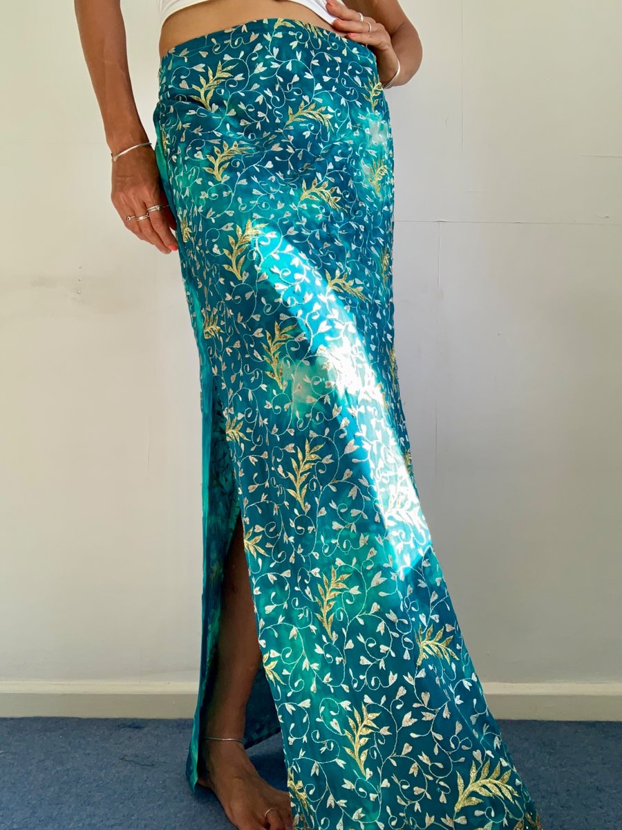 Pencil skirt with side cut embroidered floral maxi skirt for summer boho style