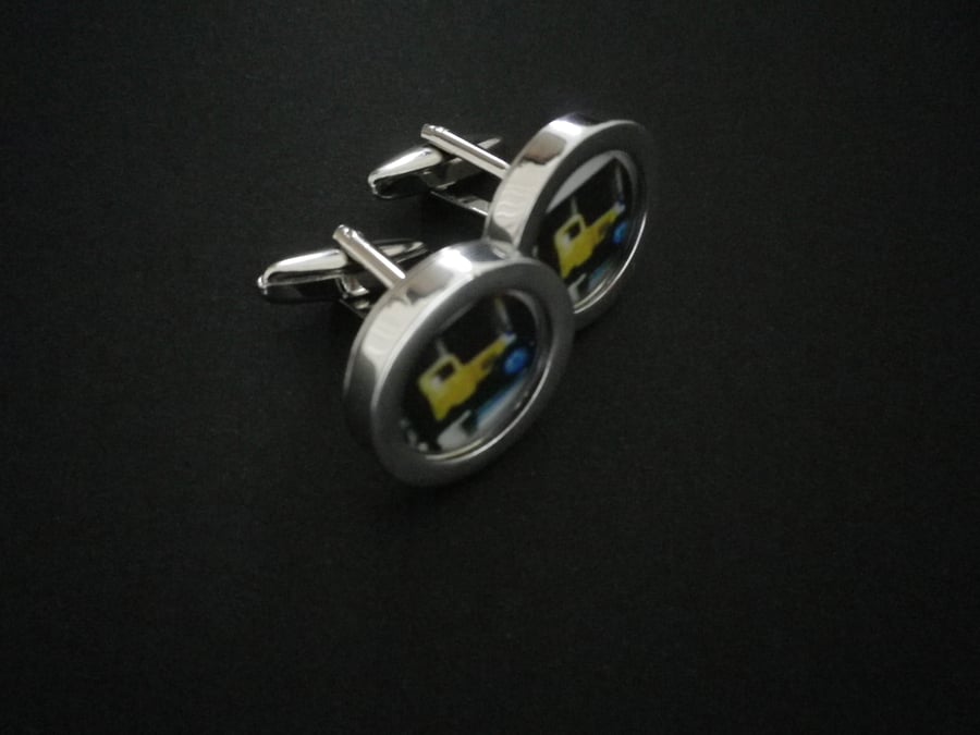 YellowTruck cufflinks, free shipping, gift wrapped, great image, Ref 1234