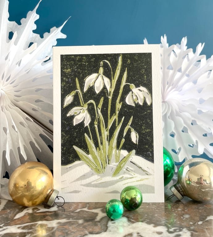 Pack of eight 'Spring is Coming' greeting cards