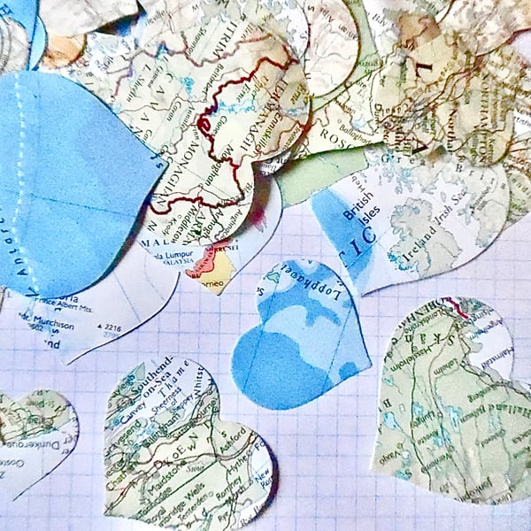 200 Map Of The World Paper  Heart  Die Cuts Table Confetti