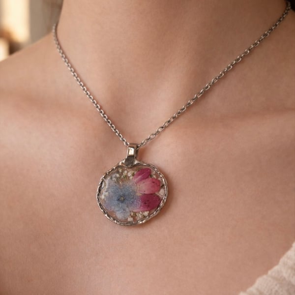 Forget Me Not Real flower Resin Necklace jewellery , Dried Flower Silver Necklac