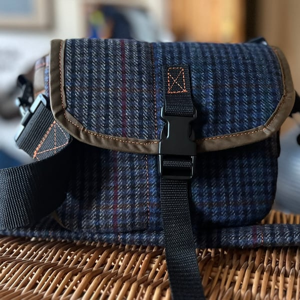 Recycled 12G shooting pouch clutch bag