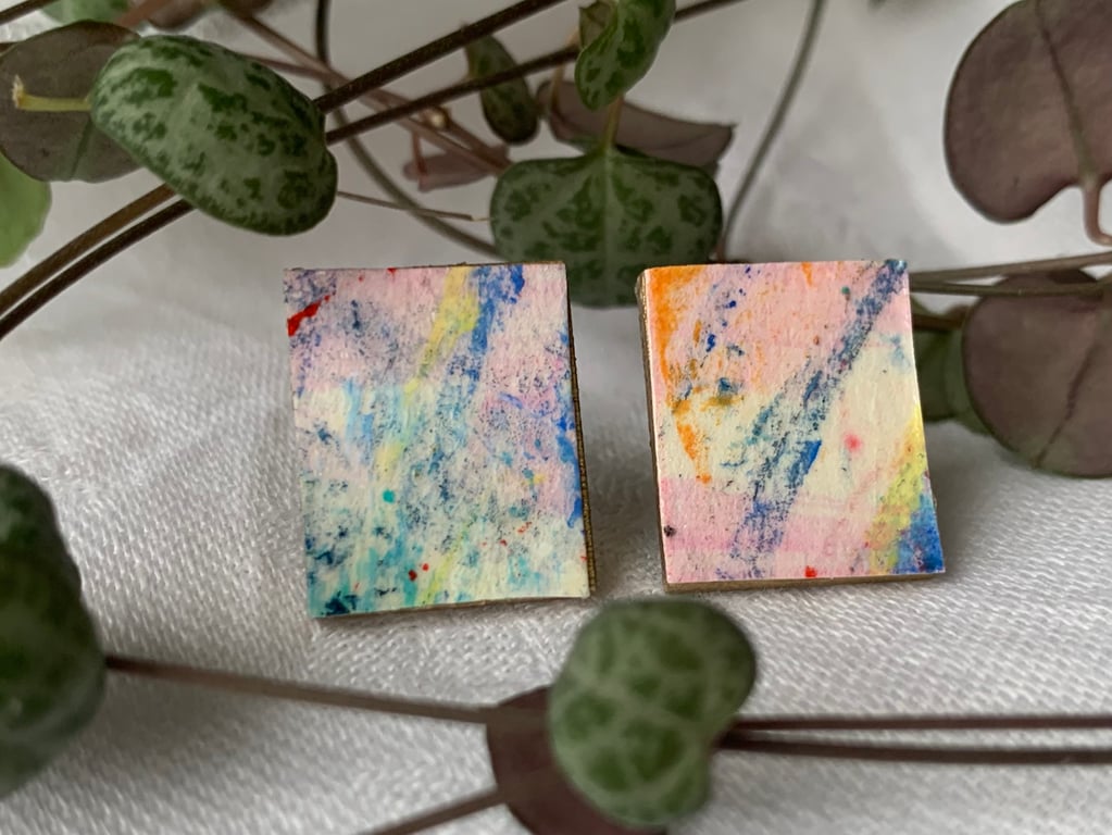 Stainless steel post earrings 