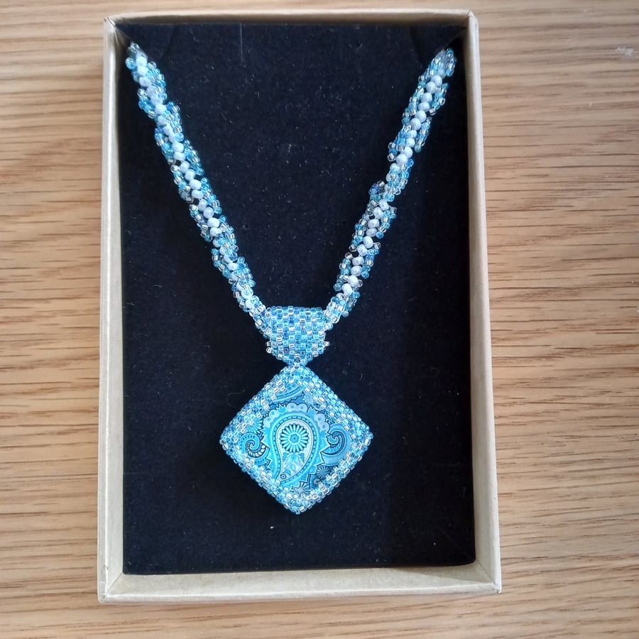 Paisley 2-in-1 Pendant and necklace