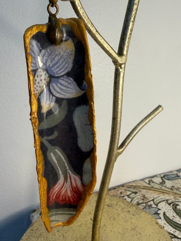 William morris razor clam shell pendant 