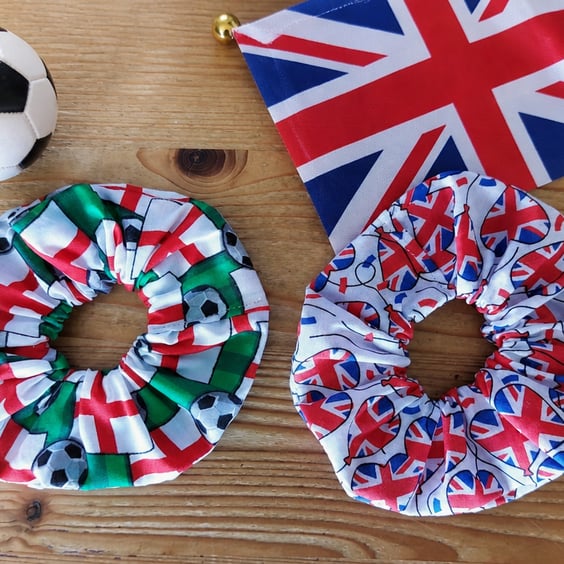 Pack of 2 England Football & Union Jack Hearts Hair Scrunchies 