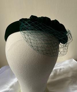 Eimile - Deep Emerald Green Velvet  Fascinator with Birdcage Veiling