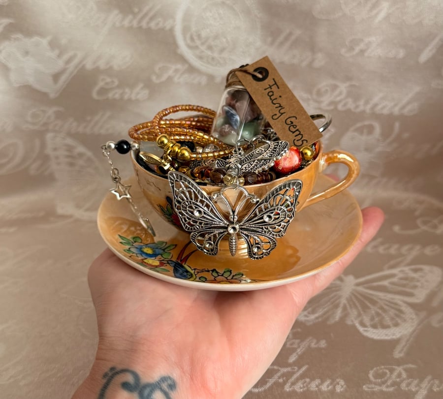 Handmade Mystery Jewelry Teacup Gift Set – Vintage Cup 