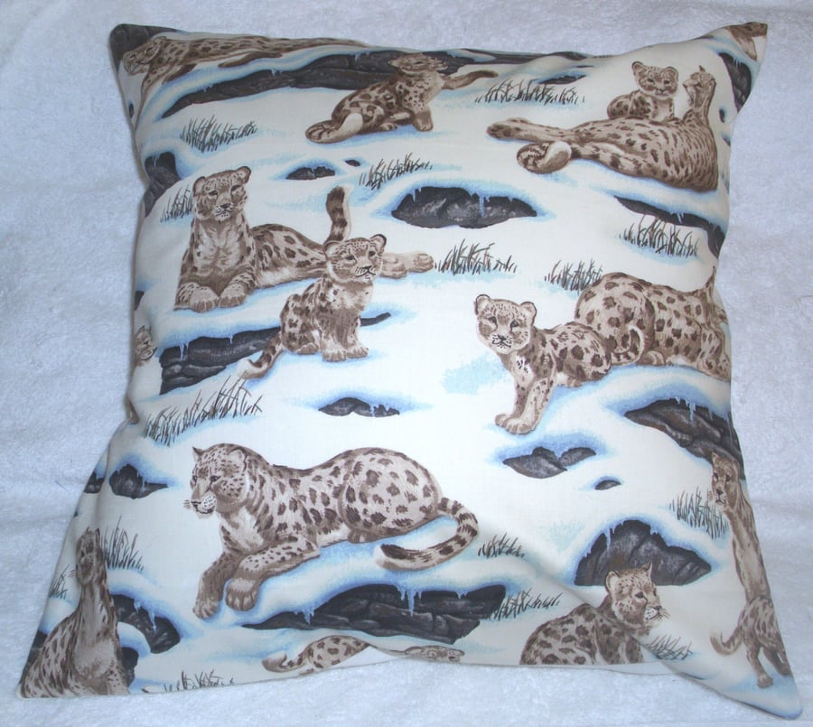Snow Leopards and cubs cushion