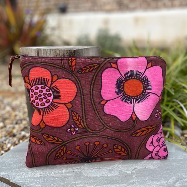 Vintage Prince of Quince linen large zip pouch