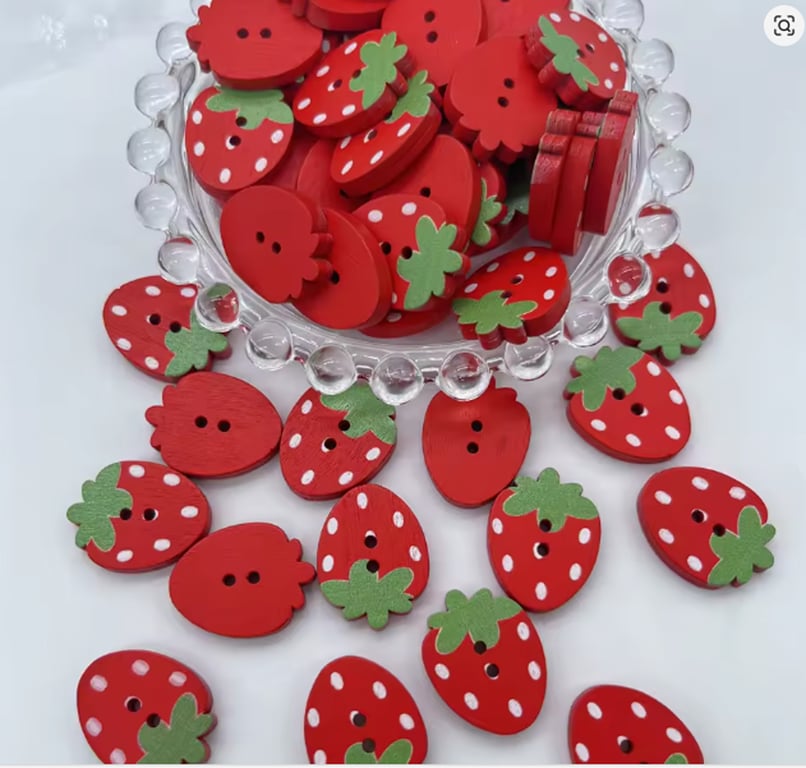 Red Strawberry buttons, summer strawberry wooden buttons, Crafts, sewing, x 10