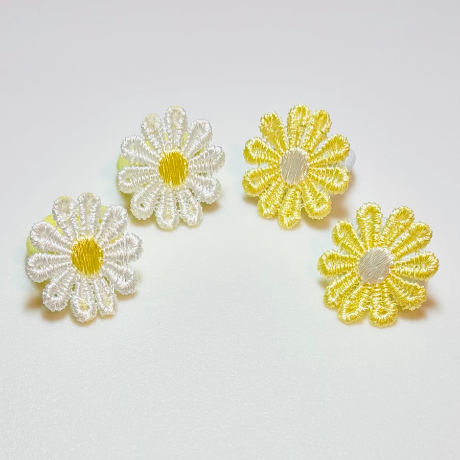 Daisy Flower set of four Hair Bobbles 