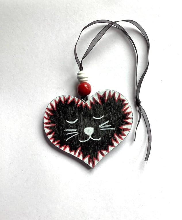 Cat nap wooden hand painted heart