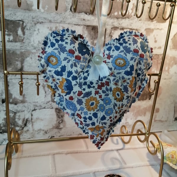 Lavender Scented Hanging Heart in Liberty of London Tana Lawn fabric