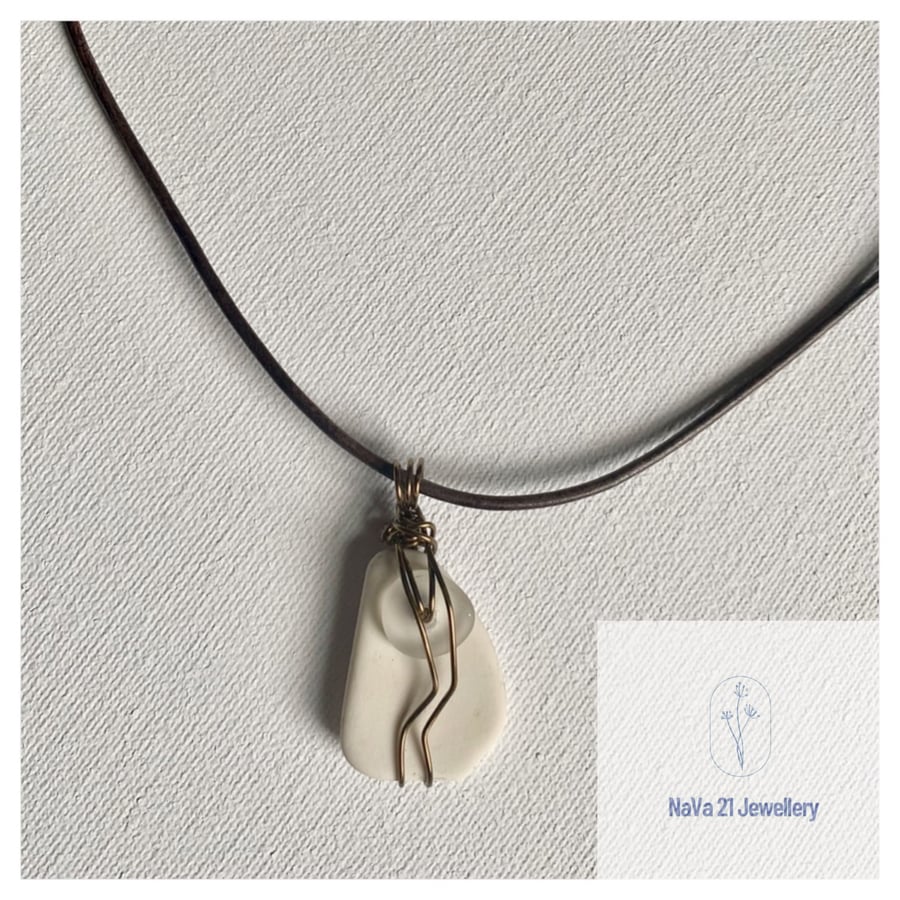 Drilled Beach Pottery Seaglass Necklace REF:DBPSG150223