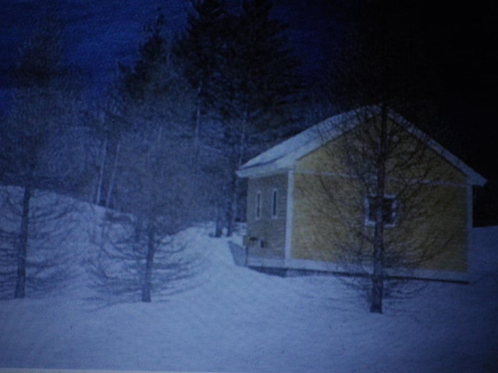 Shelter in the Snow, A4 unframed, free shipping, free hook and easel...ref 5896