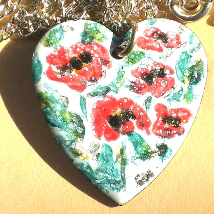 painted enamel pendant - medium heart - poppies