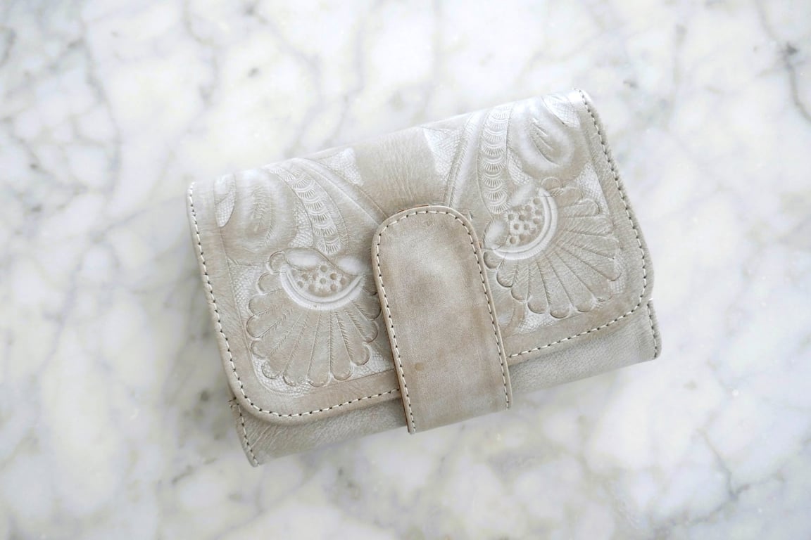 Small Nude Leather Trifold Wallet