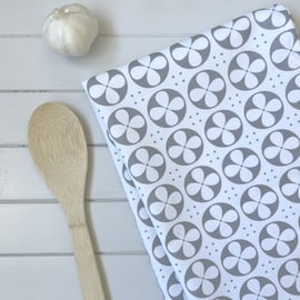 Roundel Pattern Tea Towel 