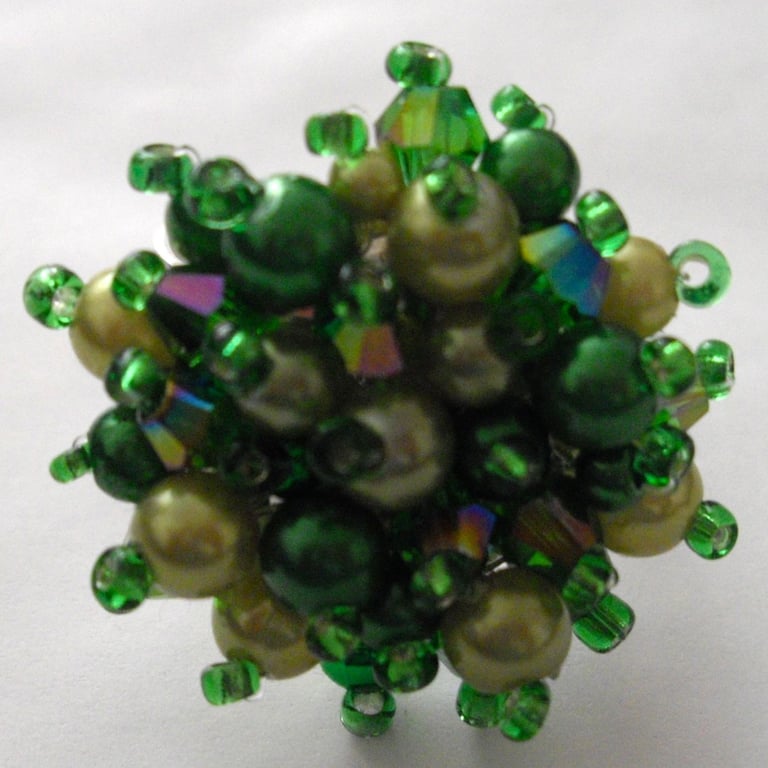 Green Pearl and Crystal Bead Ring - UK Free Post