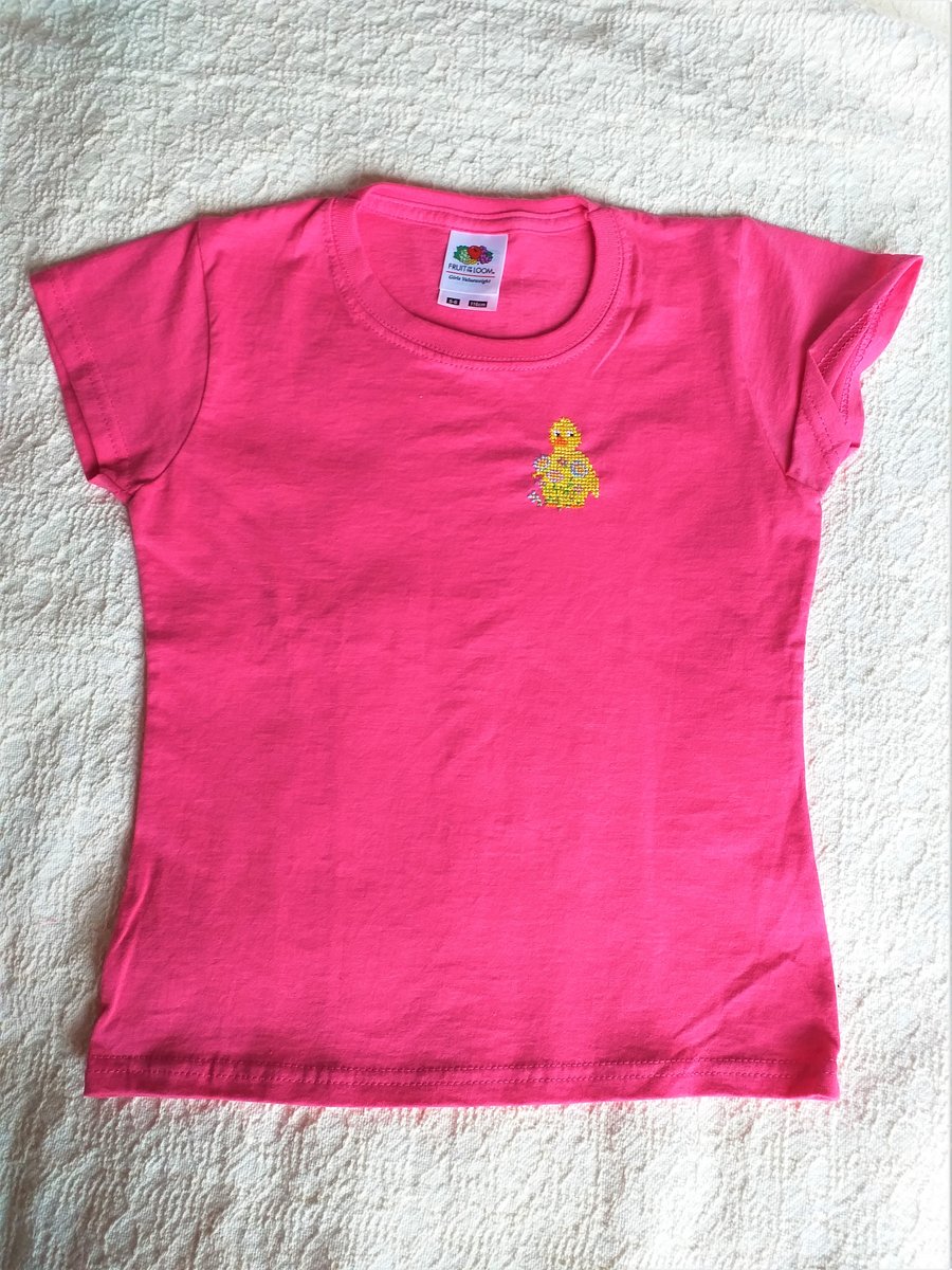 Duckling T-shirt, age 5-6, hand embroidered