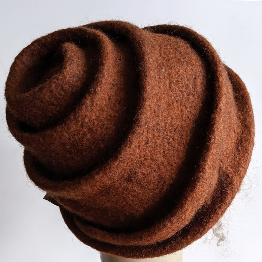Sculpted felted wool hat  - rust