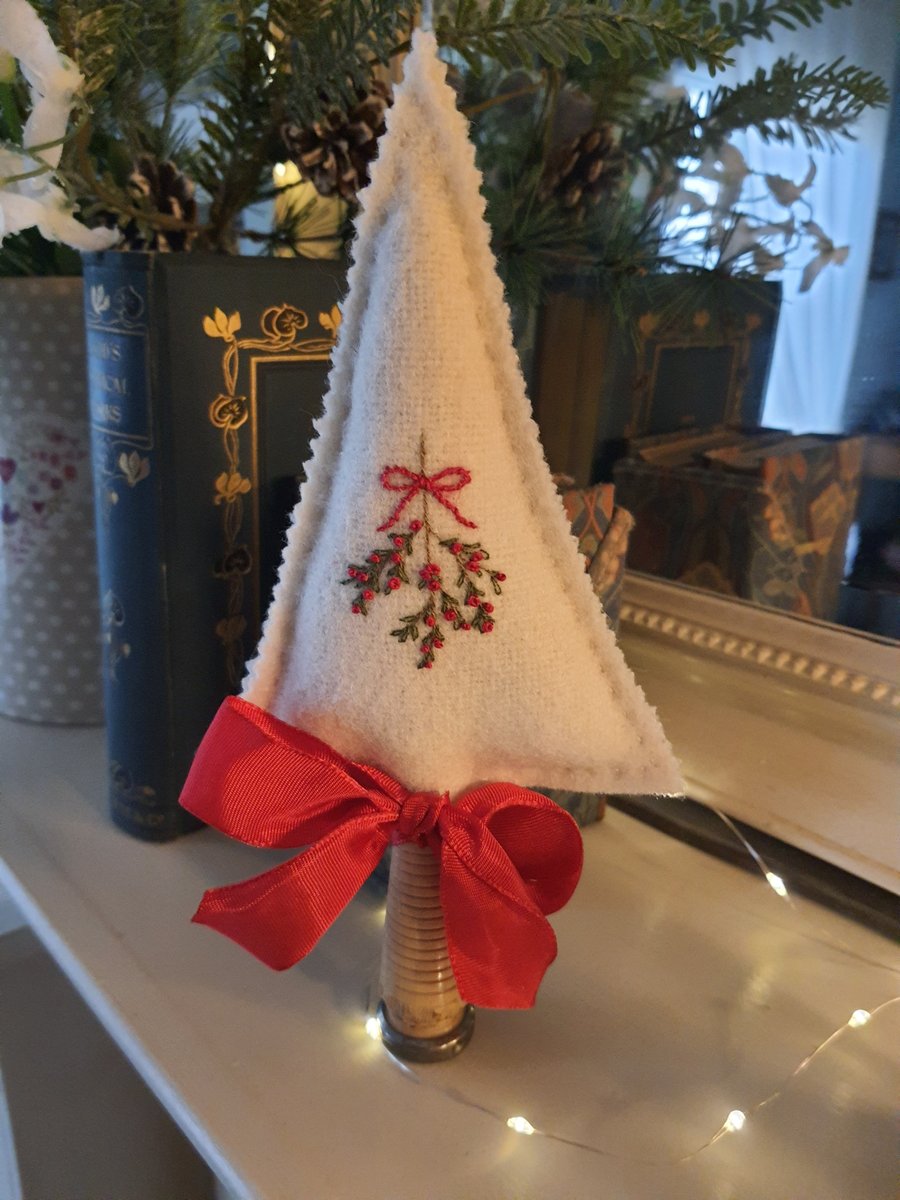 Vintage blanket bobbin tree