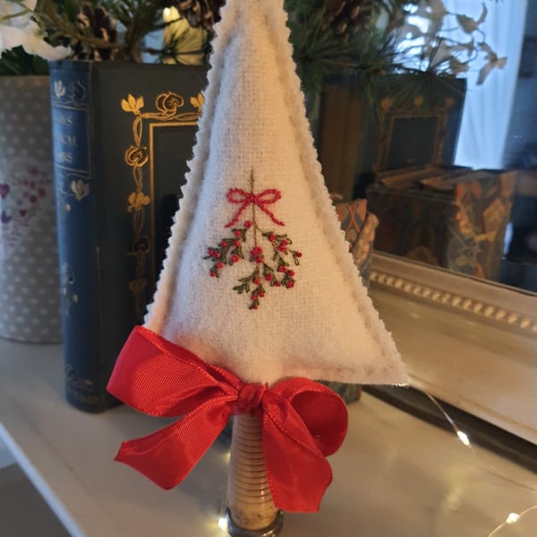 Vintage blanket bobbin tree