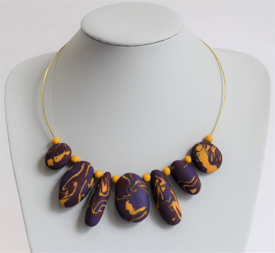 Glitter Gold, Maroon & Plum, Polymer Clay Pebbles Beaded on Wire Necklace