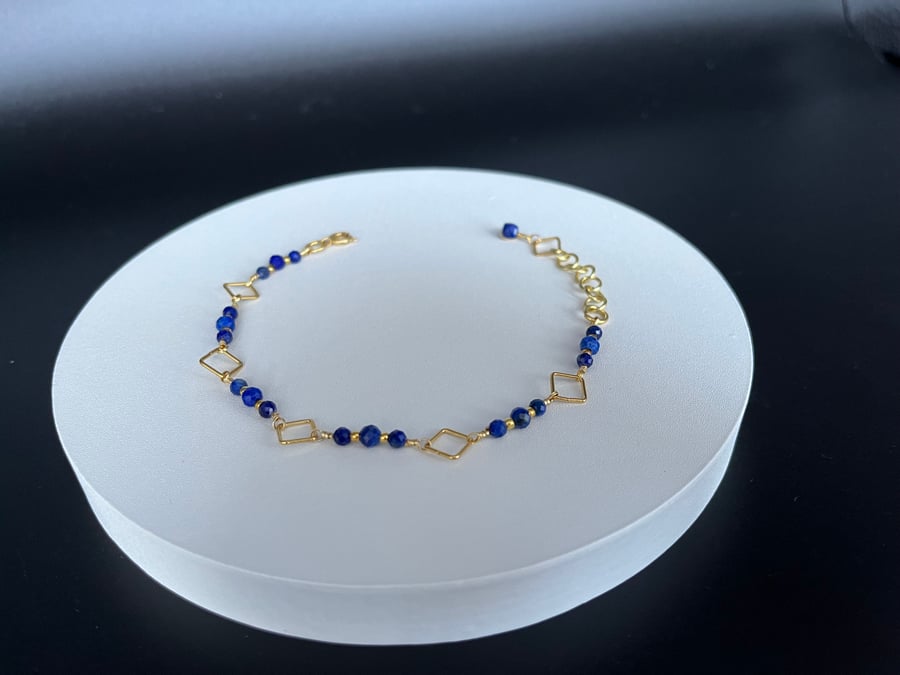 Delicate Lapis Lazuli bracelet