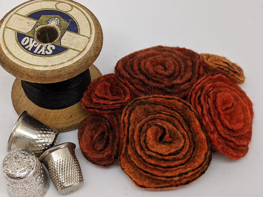 Large vintage inspired felted flowers brooch in shades of orange