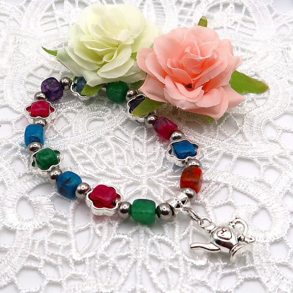Agate Cube Flower Stretch Bracelet with Coffee Pot Charm.  Free UK Postage