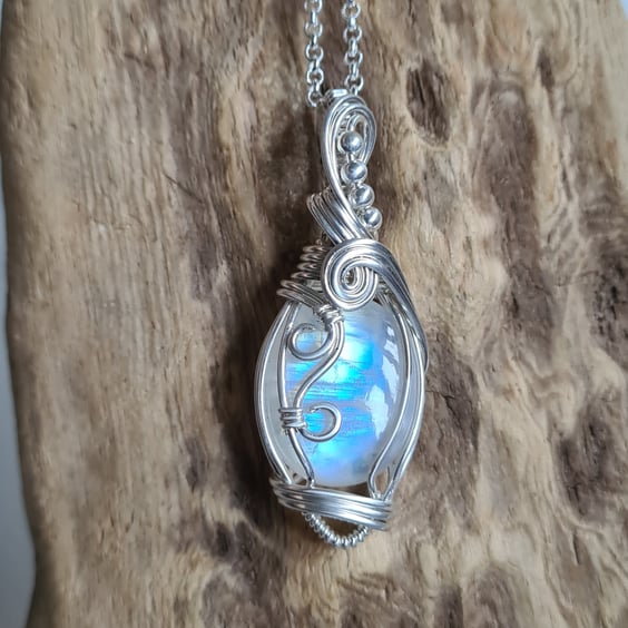 Natural Rainbow Moonstone & 925 Silver Necklace Pendant Gift Crystal Jewellery