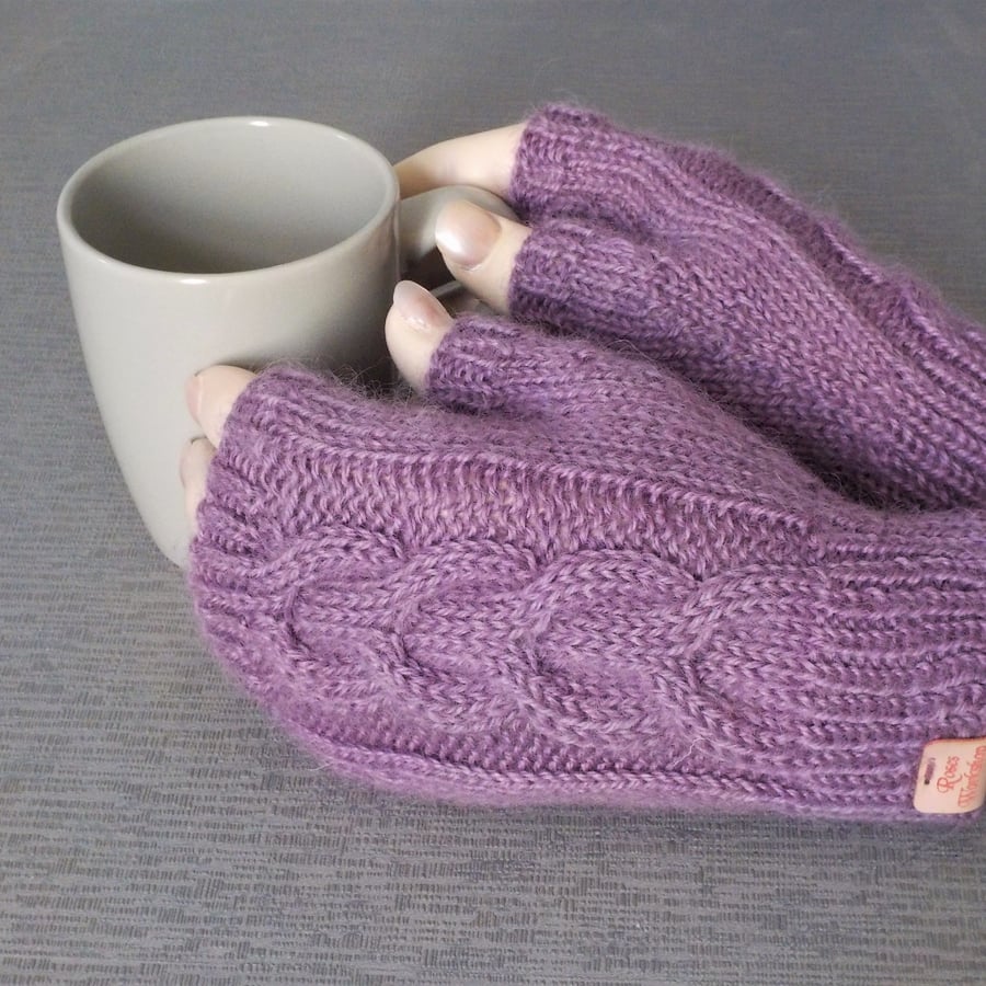 British wool fingerless gloves Wensleydale wool lilac pink