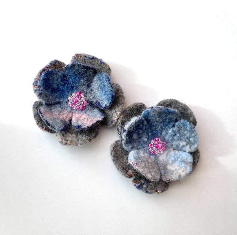 2 Small Flower Brooches Handcrafted Jewelry Contemporary Handmade Jewellery Flor