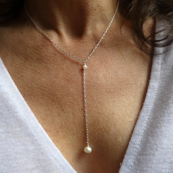 Sterling silver Freshwater pearl lariat necklace