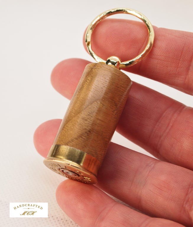 Reclaimed Oak and Hull 12 Bore Cartridge Keyring Recycled Wood Brass Detail