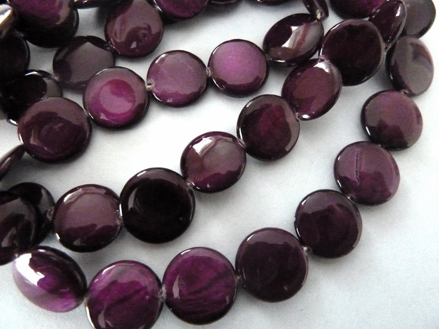 purple, red shell coins