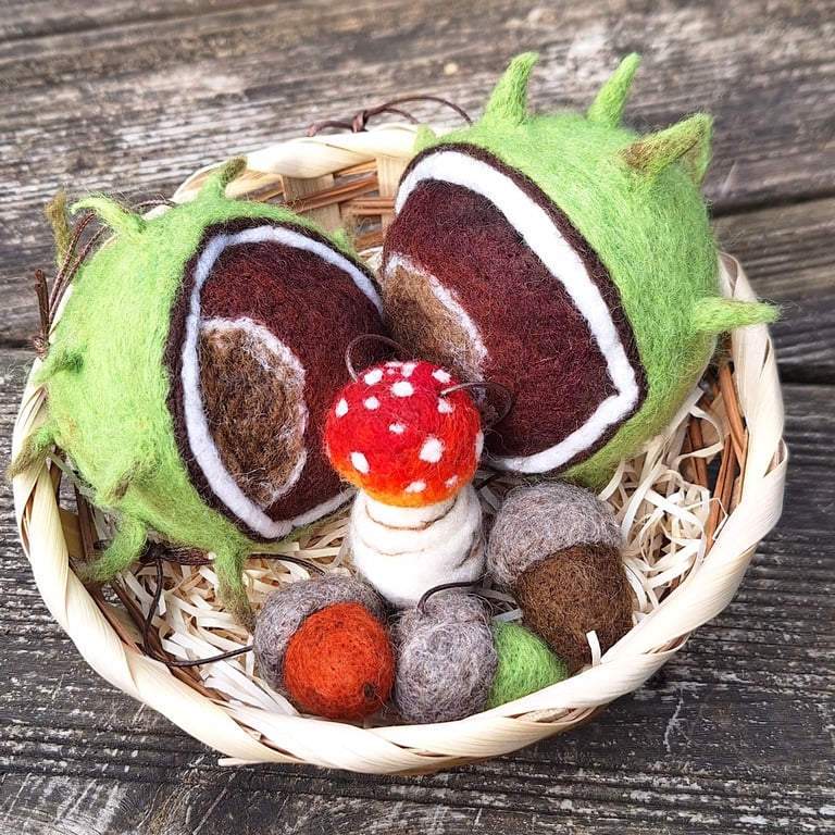 Woodland Christmas Hamper with Needle Felted Conkers, Fly Agaric, Acorn Baubles