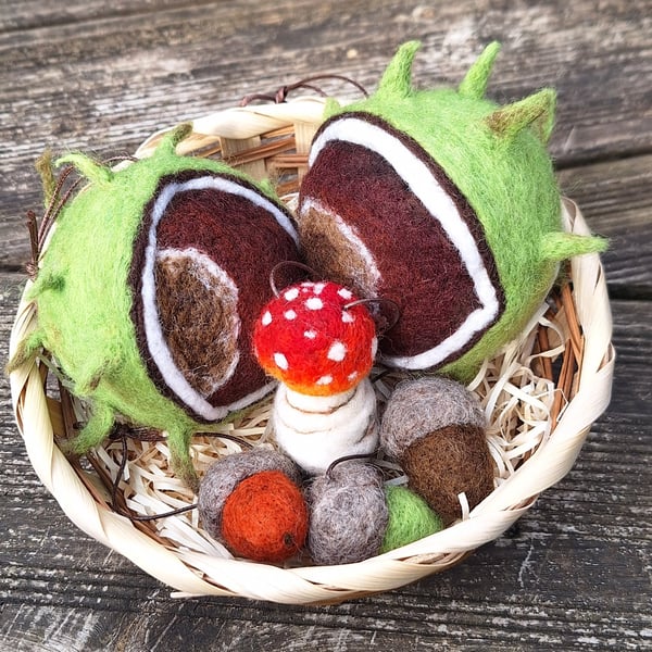 Woodland Christmas Hamper with Needle Felted Conkers, Fly Agaric, Acorn Baubles