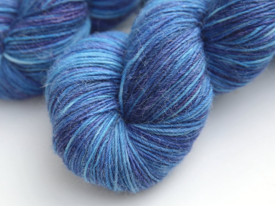 SALE: Bug in a rug - Squashy merino alpaca nylon 4-ply yarn
