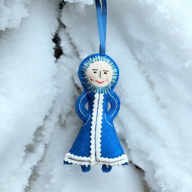 Christmas Tree Decoration Snow Girl