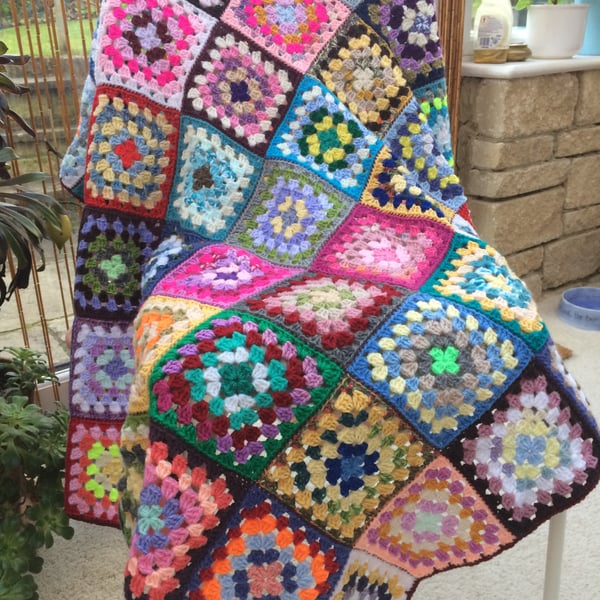 An Itsy Bitsy Stargazing Granny Square Crochet Lap Afghan Blanket