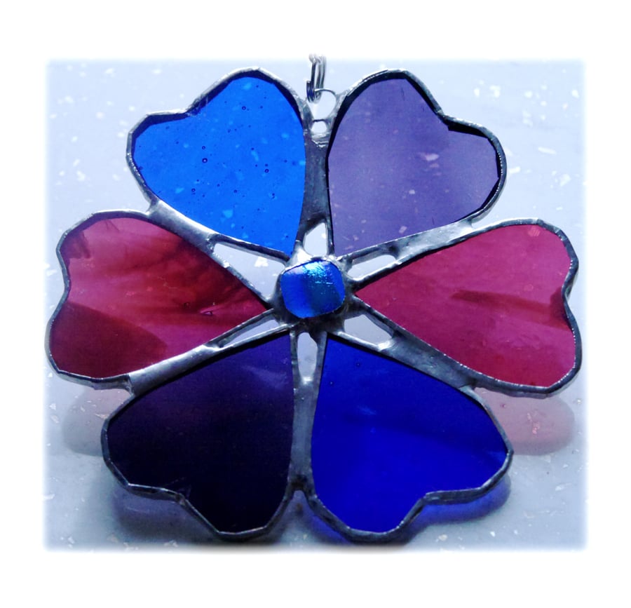 Flower of Hearts Suncatcher Stained Glass Blue Purple 011 