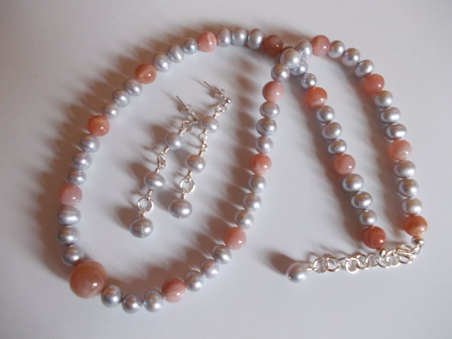 Silver pearl and peach moonstone necklace with free earrings